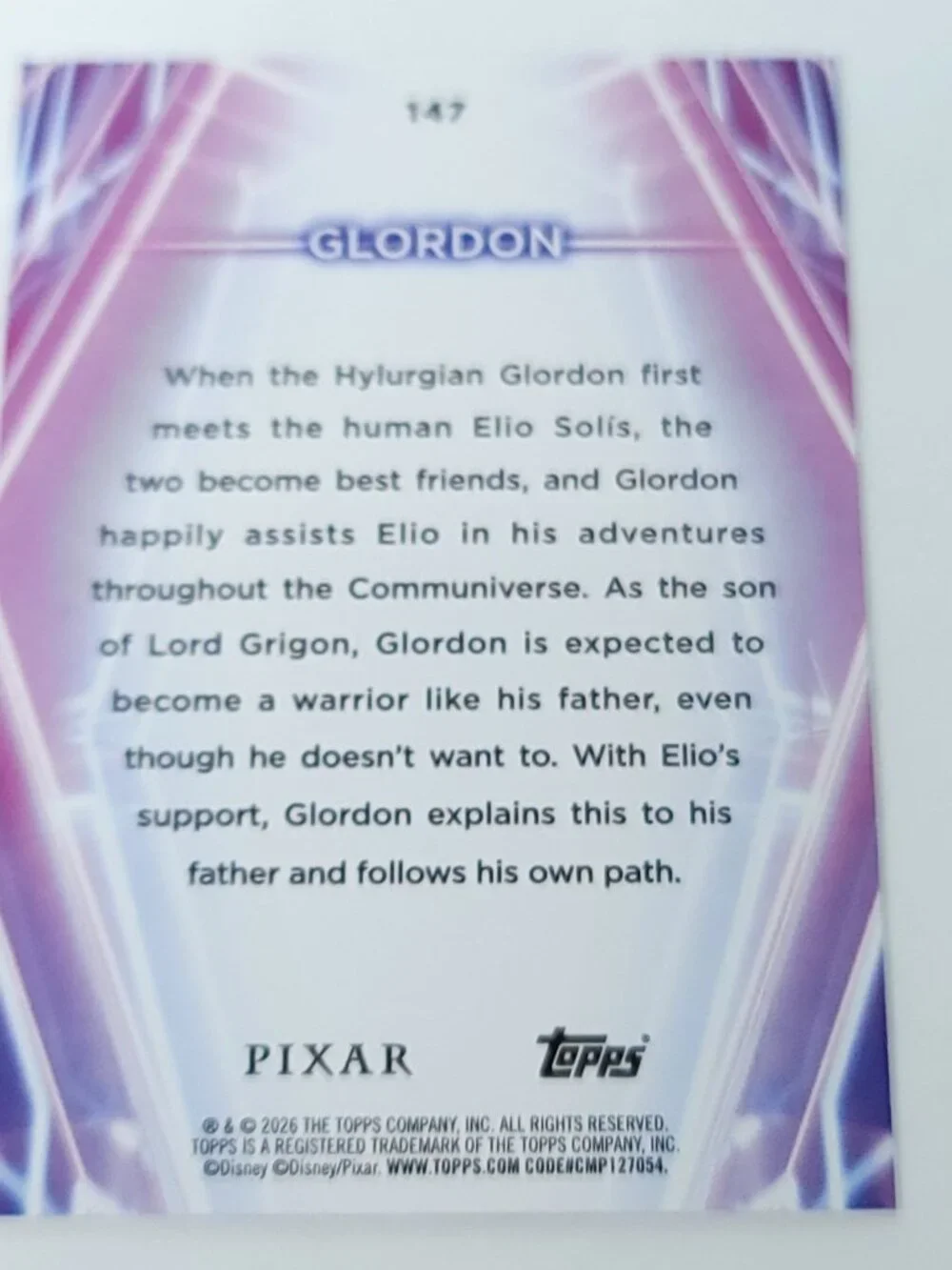 Glordon Topps 2026 Disney Neon Holo Parallel Refractor Limited 014/199 - Picture 4 of 4